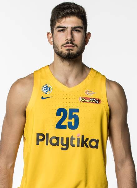 https://img.tatuaze.net/img/basketball/player/471a5918bf8ea0bc7c011794c1eb1e66.png