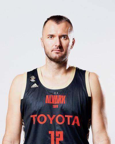 https://img.tatuaze.net/img/basketball/player/56716212b35d27e0f9cfeca24e2cba8f.png